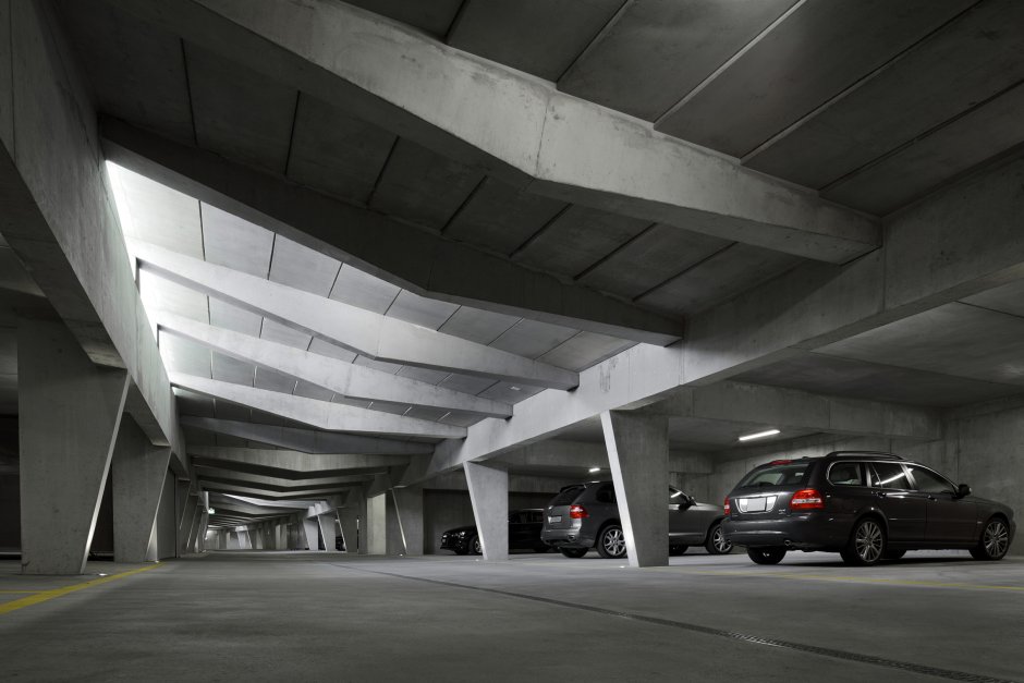 Необычные подземные парковки
