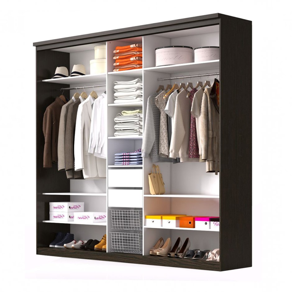 Шкаф внутри