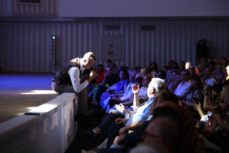 Драматический театр «красный факел»