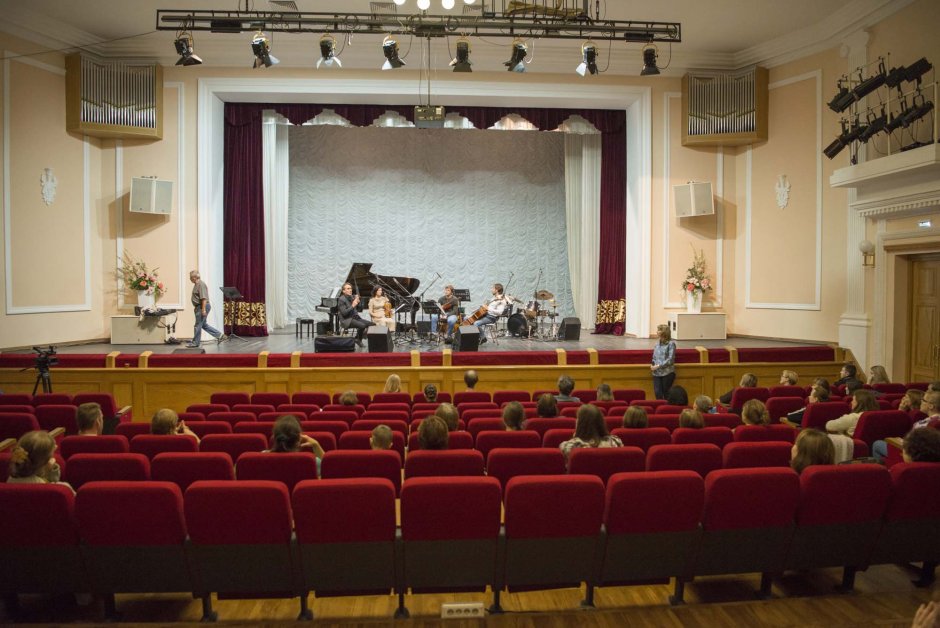 Театр факел Новосибирск