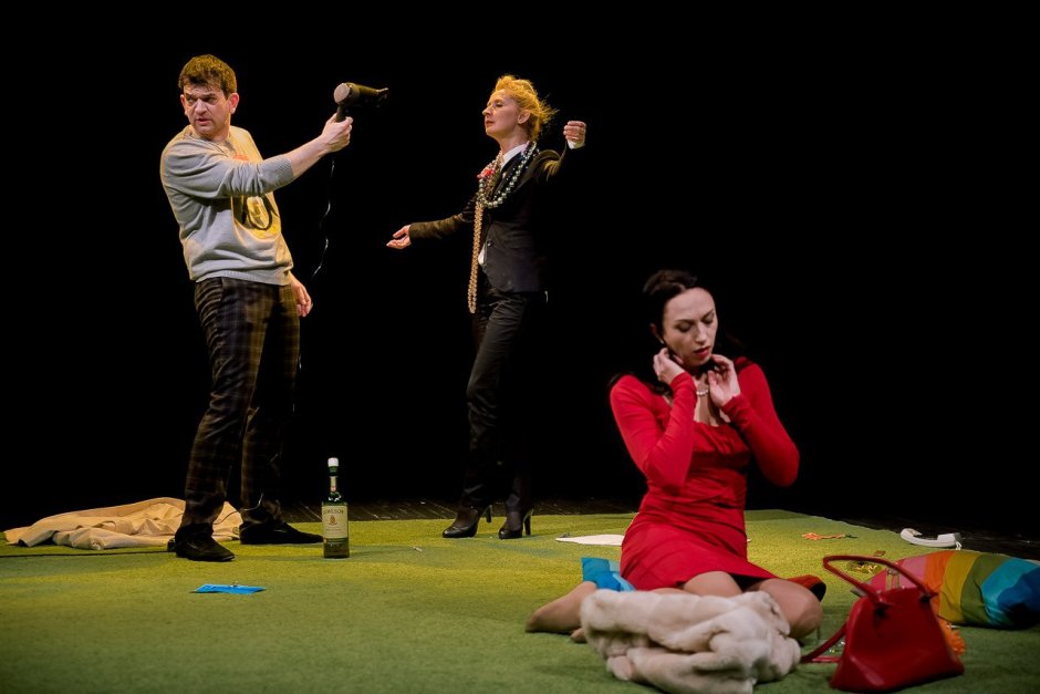 Красный факел театр Новосибирск репертуар