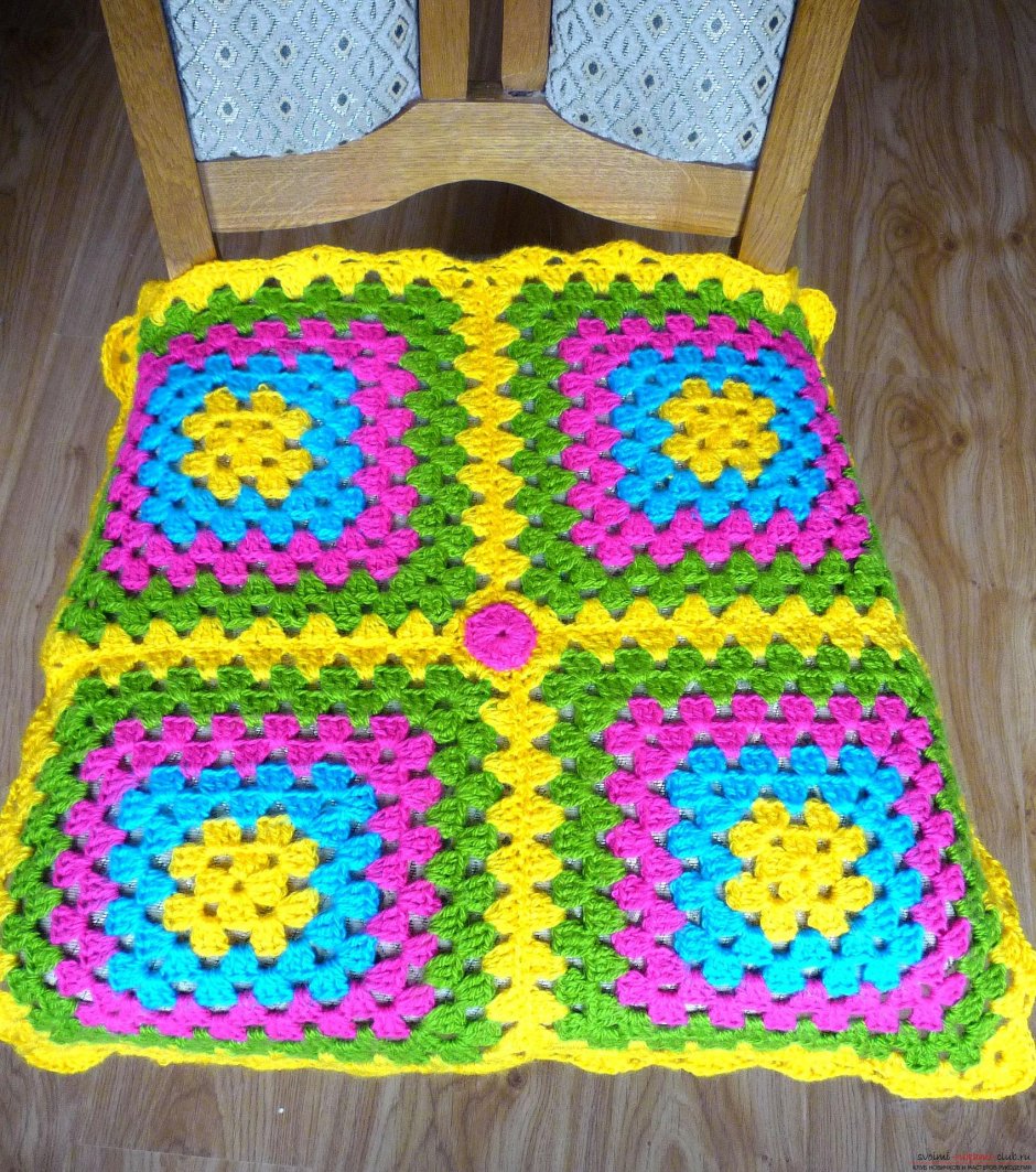 Чехол на табурет крючком