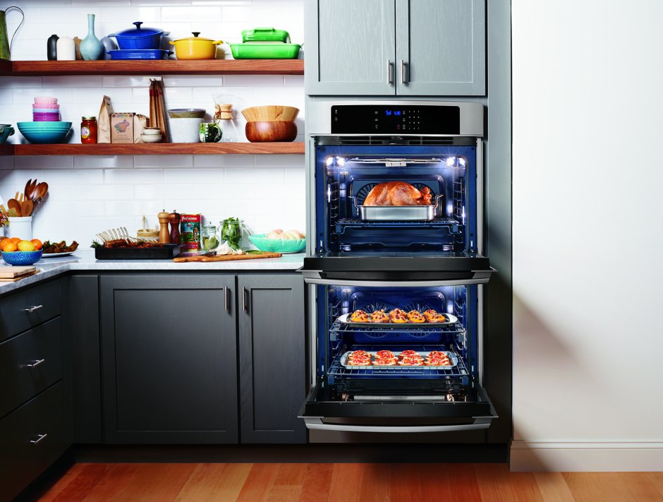 Шкаф со встроенной микроволновкой