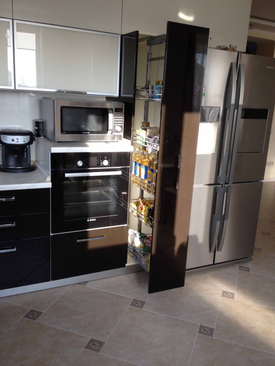 Духовой шкаф Gorenje с микроволновкой