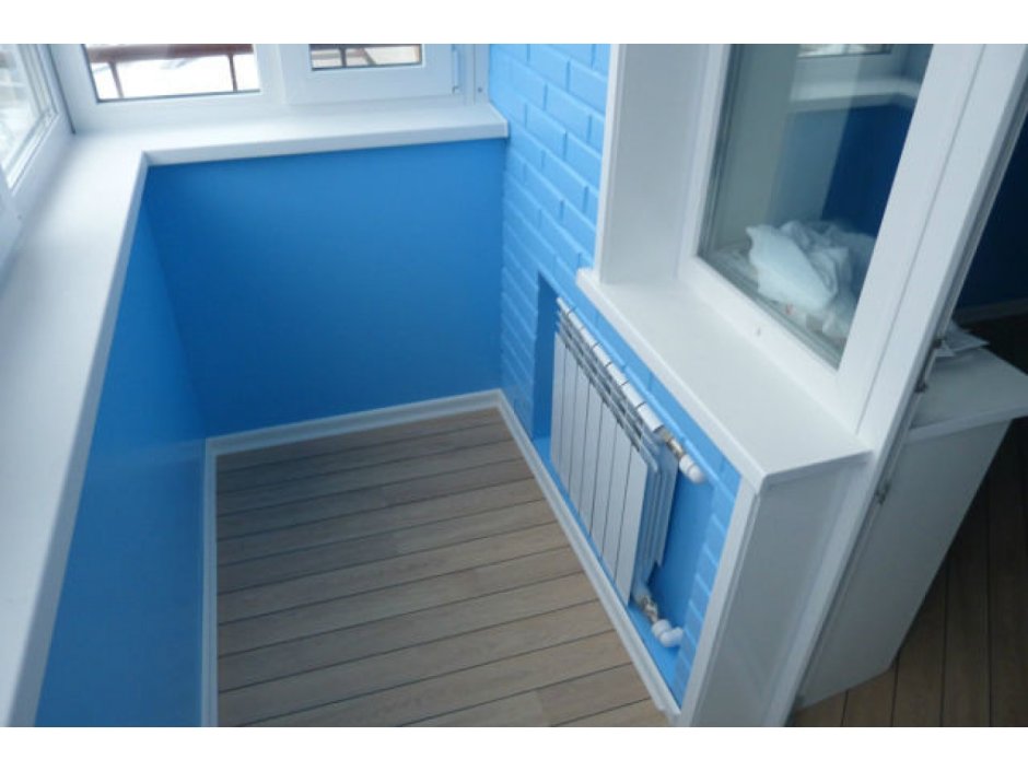 Вертикальный радиатор на лоджию