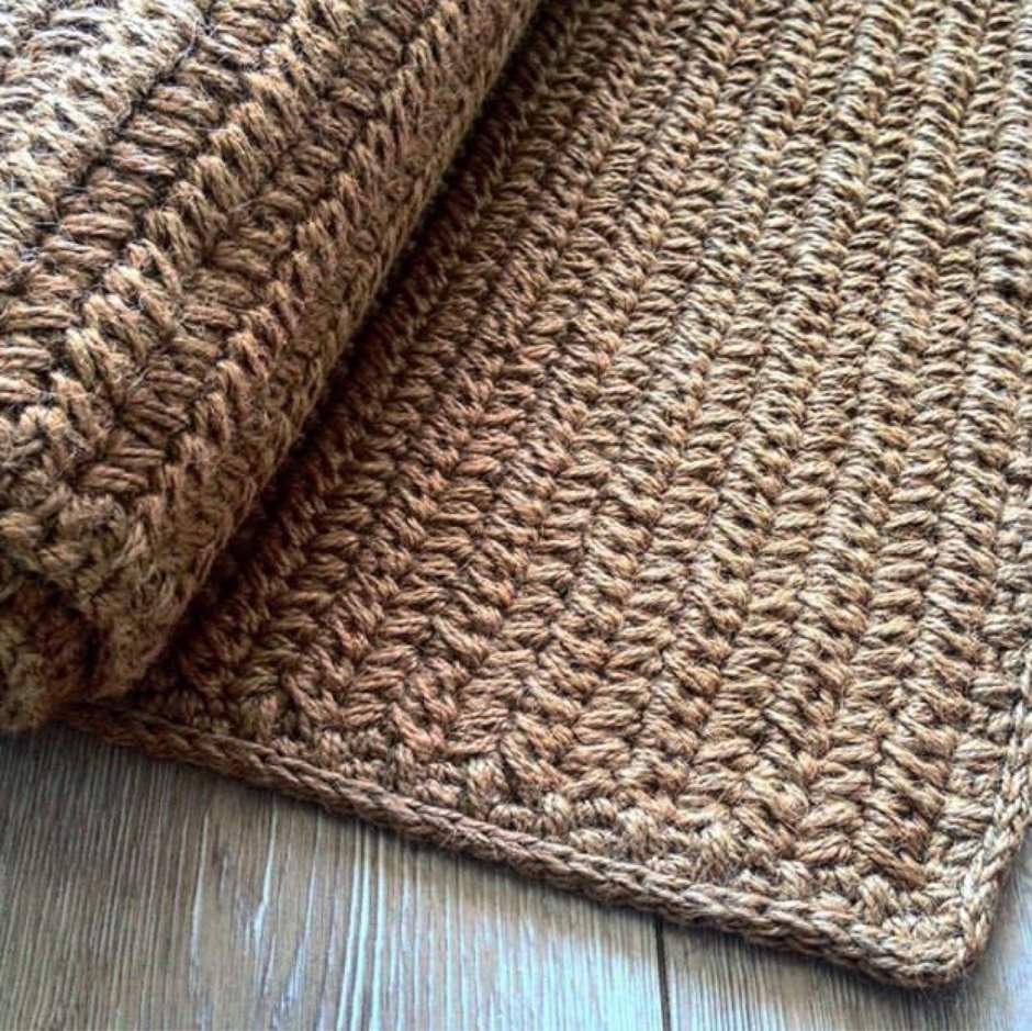 Плетеный ковер