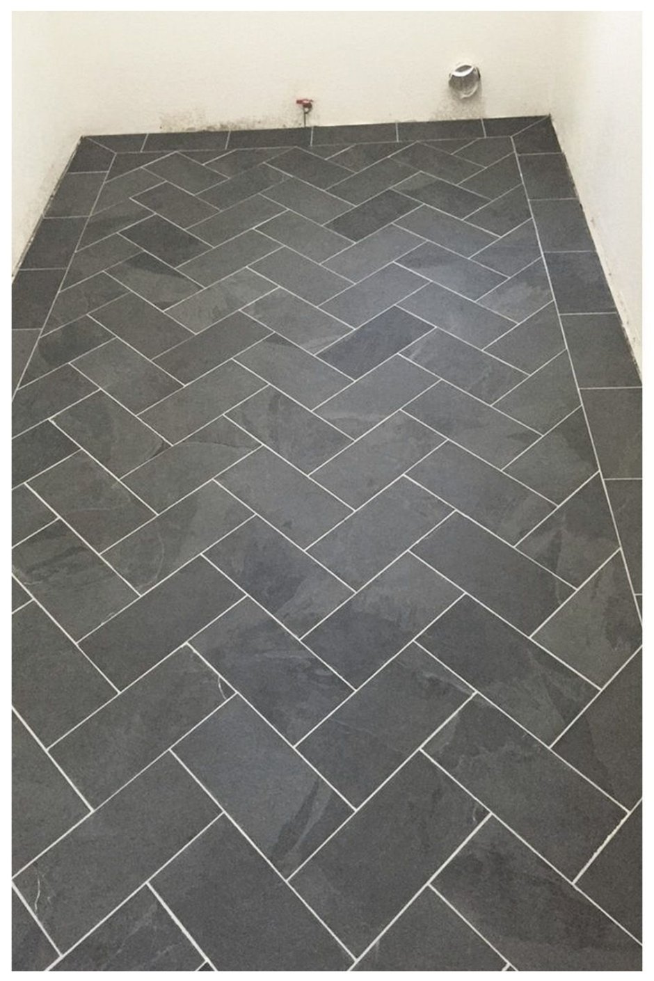 Укладка плитки на пол