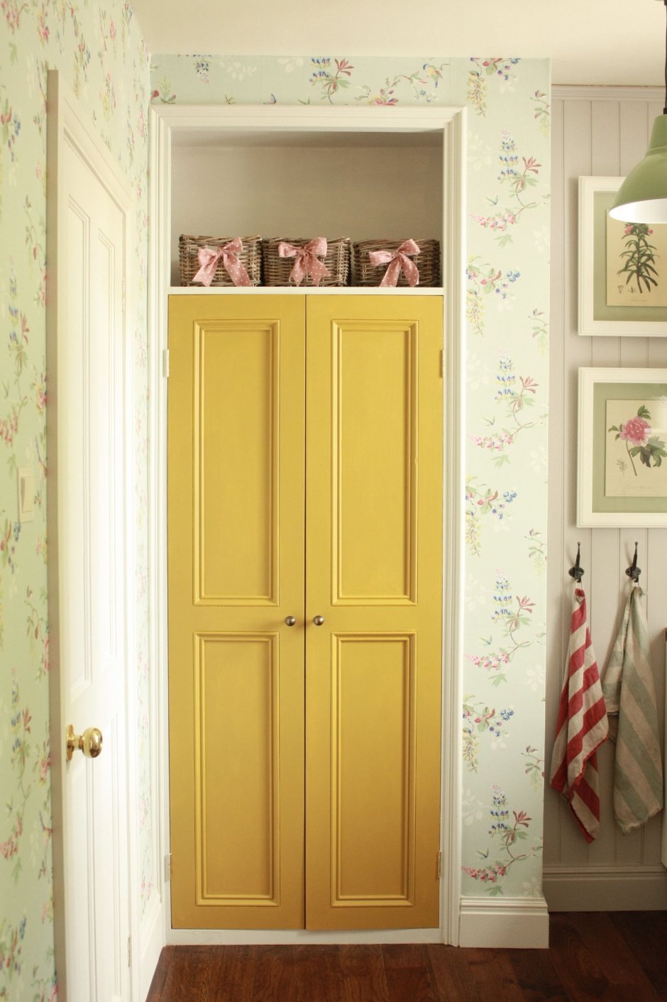 Дверь в кладовку