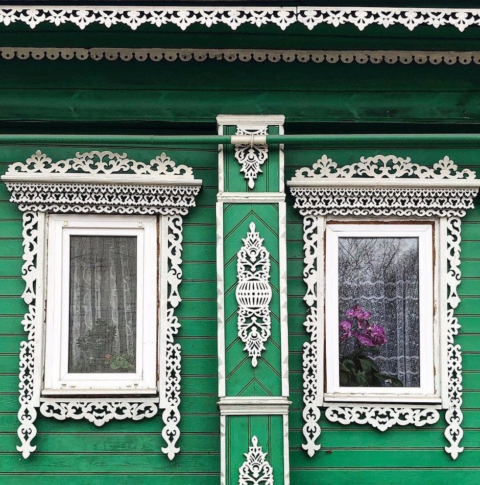 Борисоглебская домовая резьба наличники