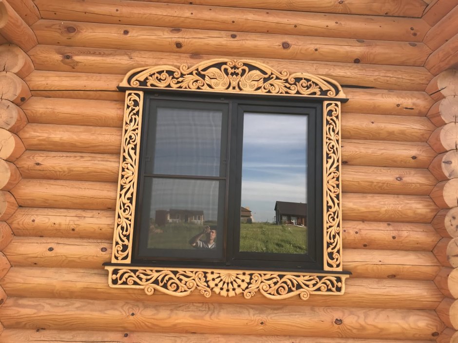 Резьба наличников на окна