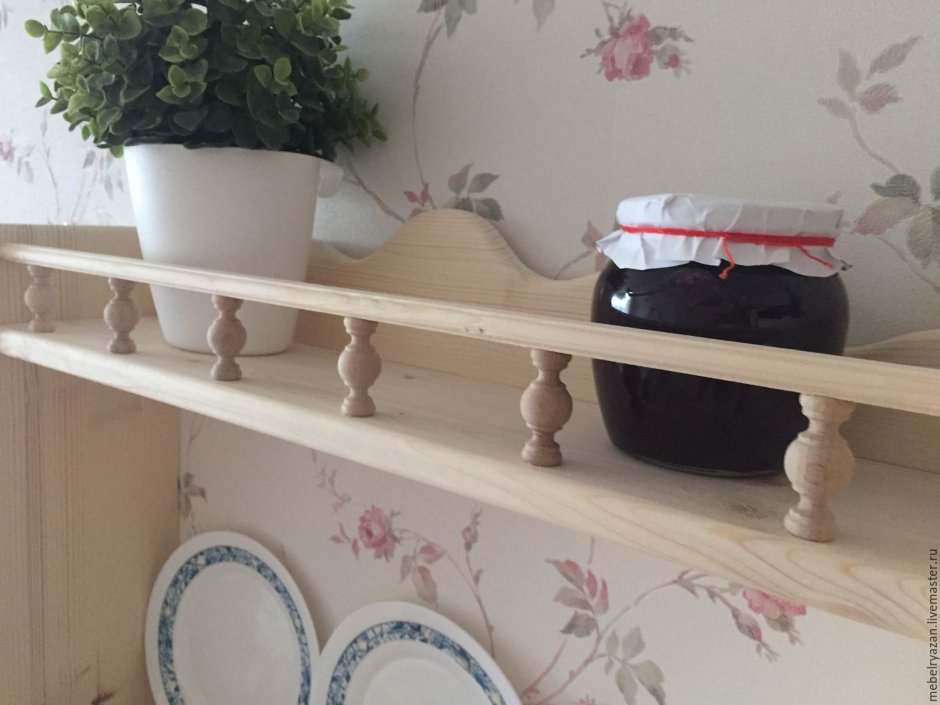 Полка с бортиком 15х15мм