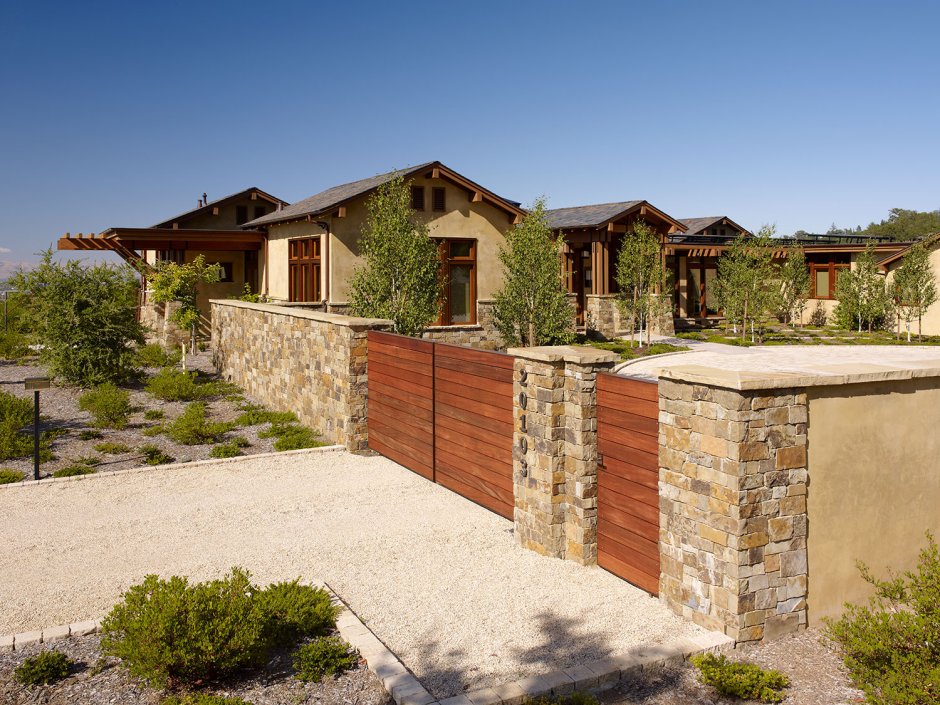 Каменный забор Франция 1940