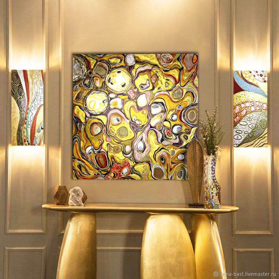 Интерьер с золотом