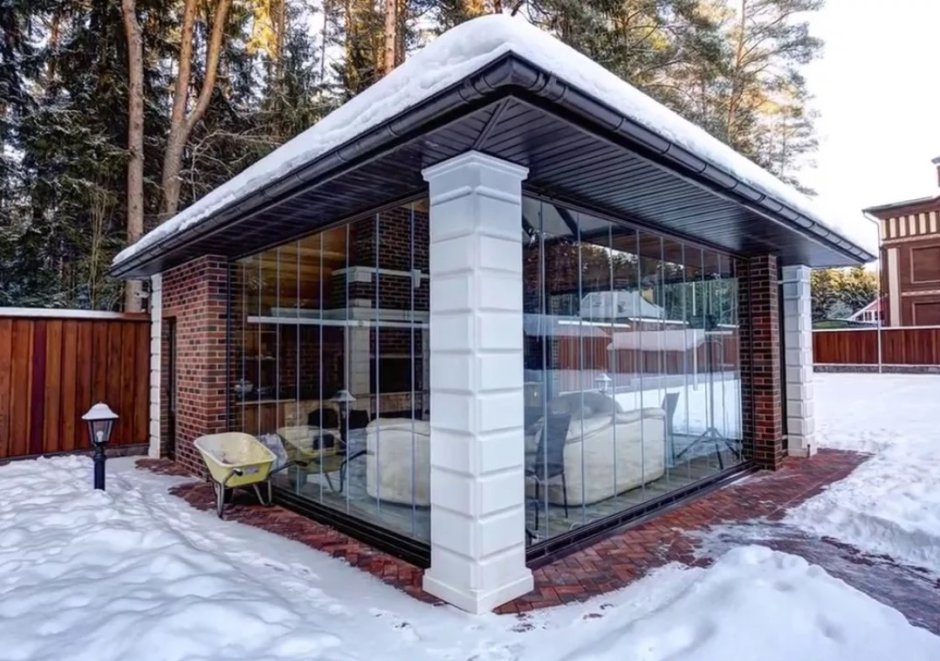 Беседки из кирпича и стекла