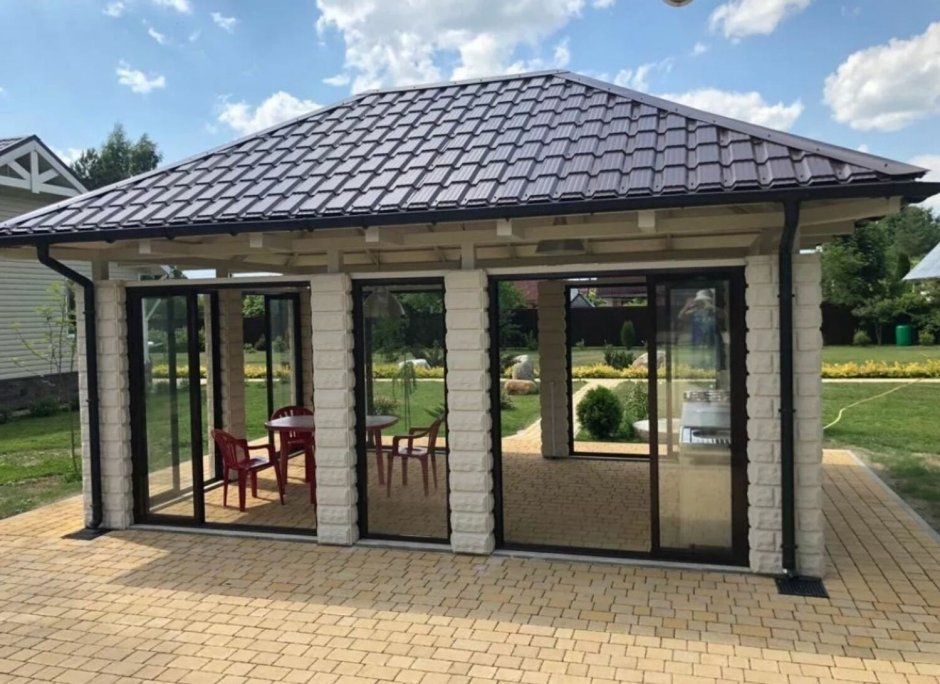 Зимняя беседка с мангалом