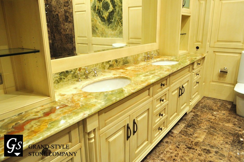 Ванная из кварцевого агломерата