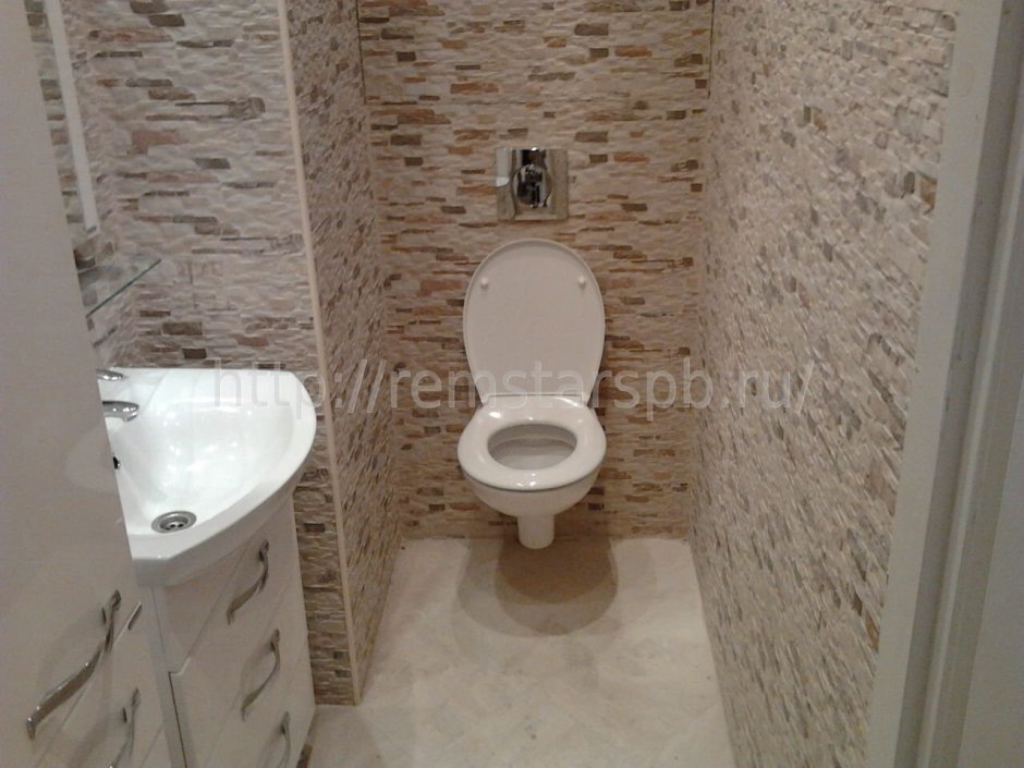 Отделка туалета декоративными панелями