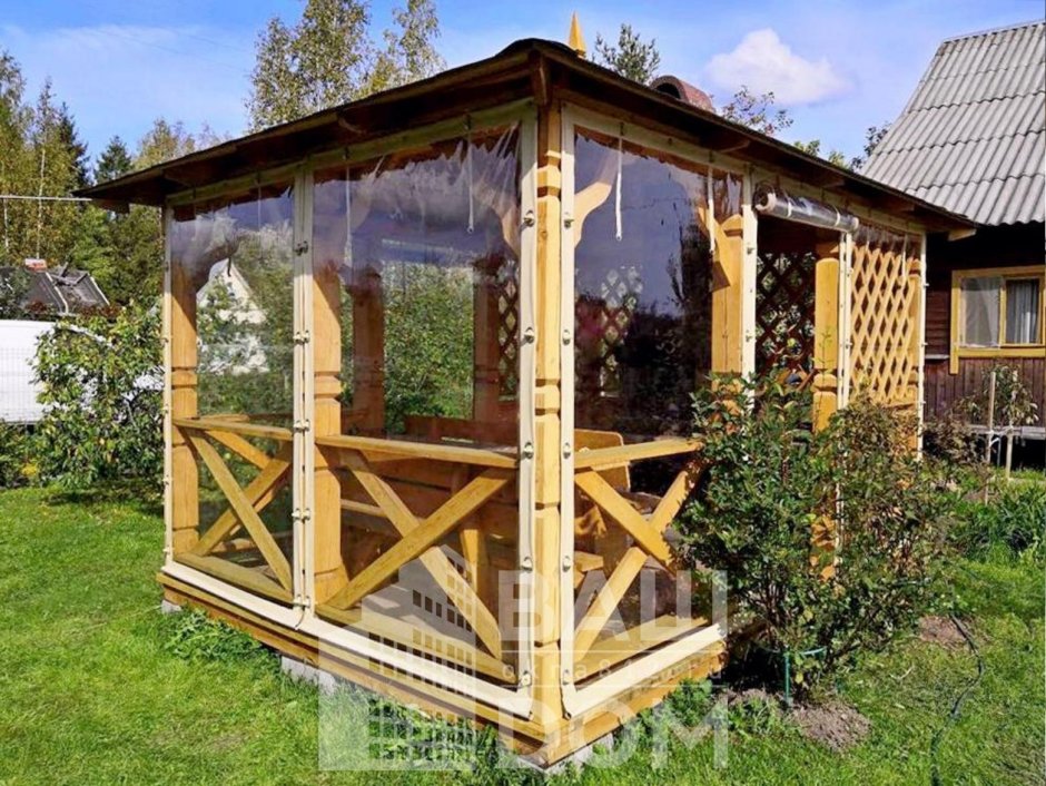 Беседка для дачи с мягкими окнами