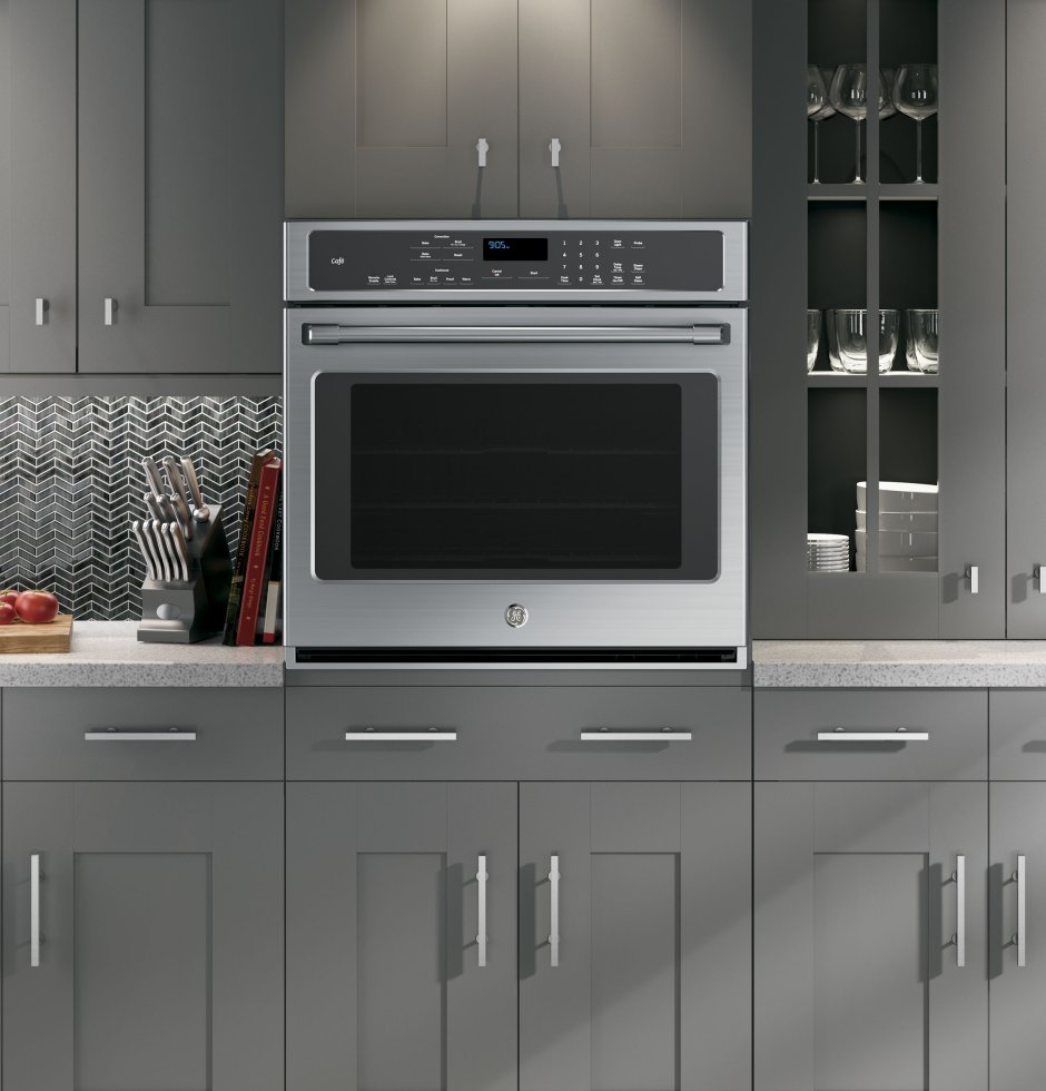 Белый духовой шкаф в интерьере