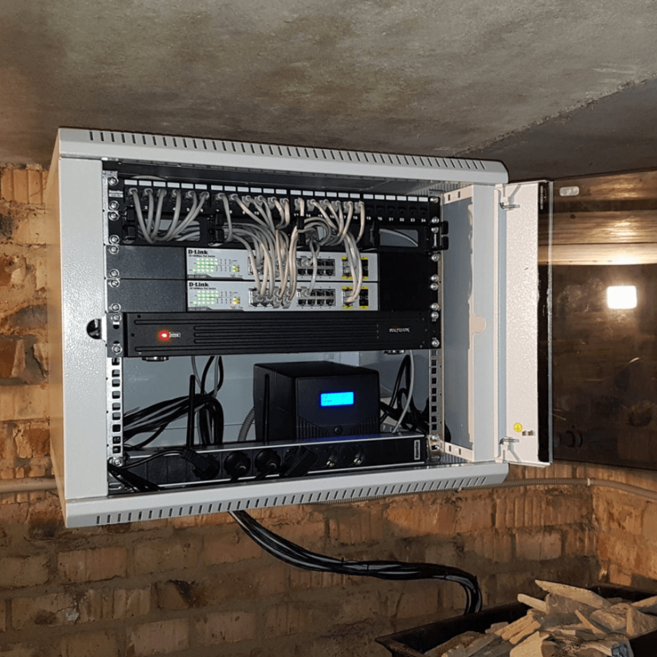 Шкаф серверный/коммутационный АСУ Т LCN-207-001