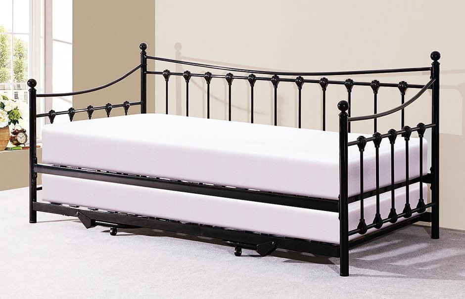 Простые кованые кровати односпальные