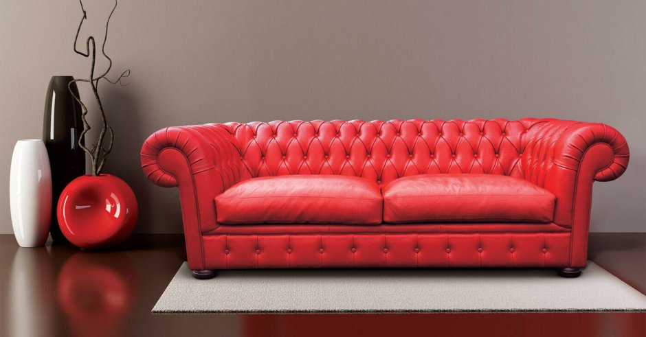 Красный диван