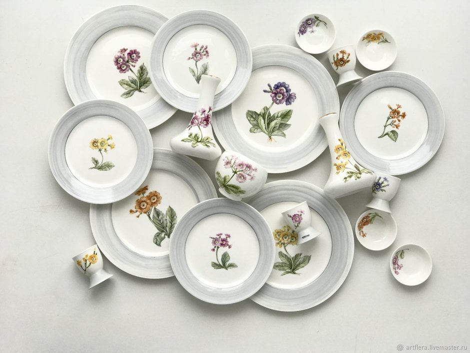 Расписной чайный сервиз