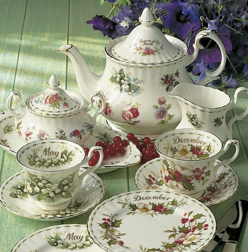 Ботанические декоративные тарелки