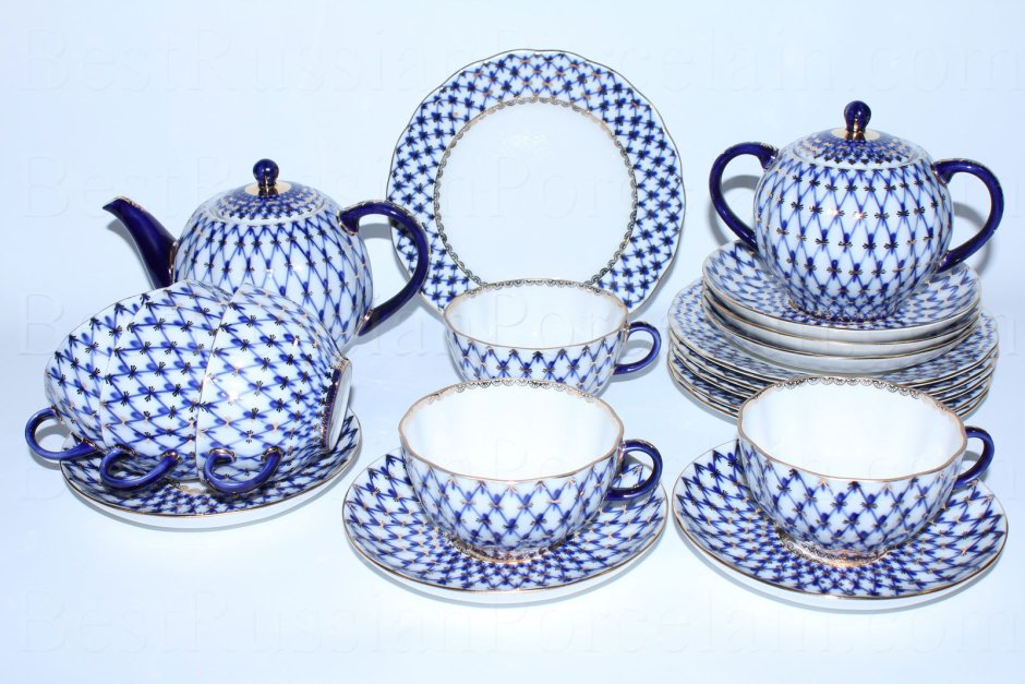 Посуда с гусями