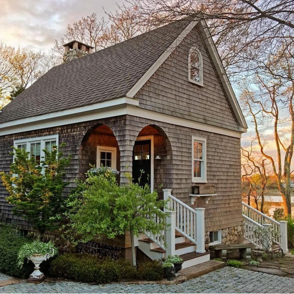 Маленький кирпичный домик