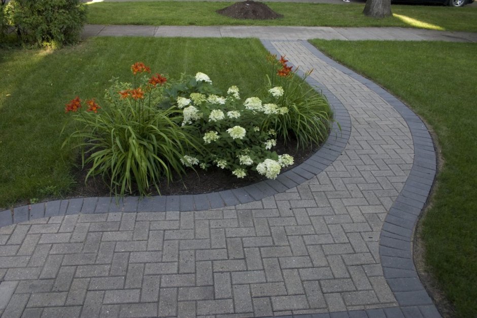 Плитка для городских клумб