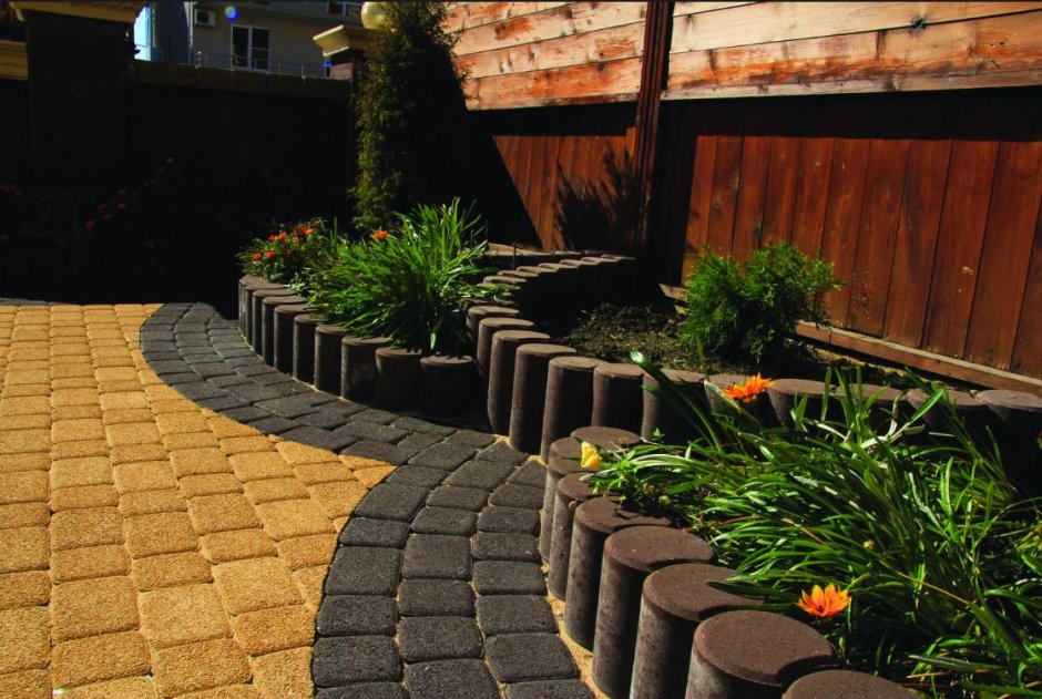 Ступеньки на дачном участке