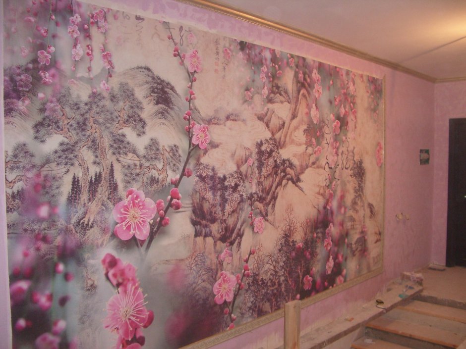 Необычная оклейка обоями