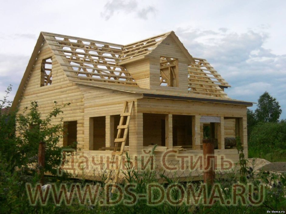 Двухскатная кровля с кукушкой