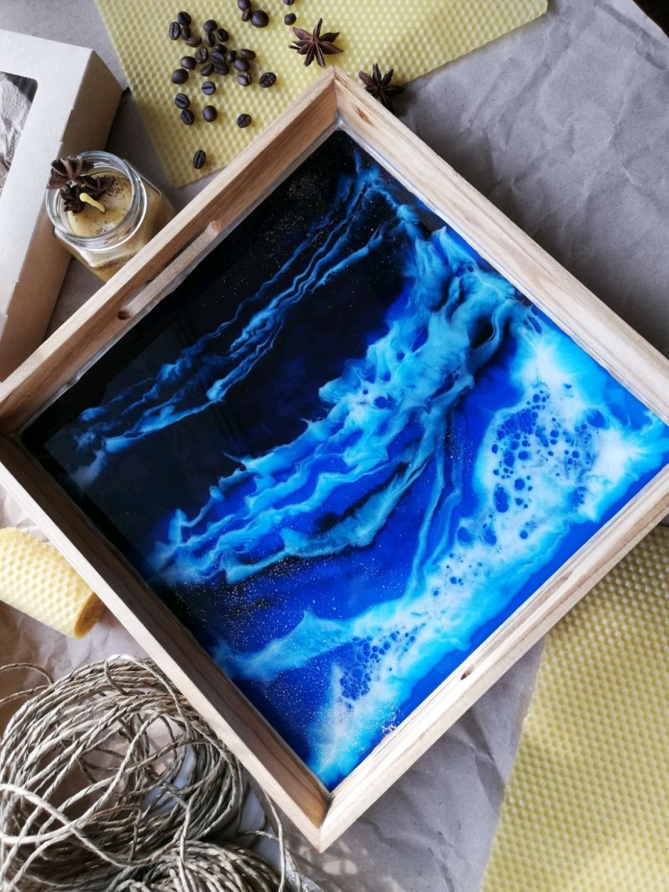 Поднос с эпоксидной смолой