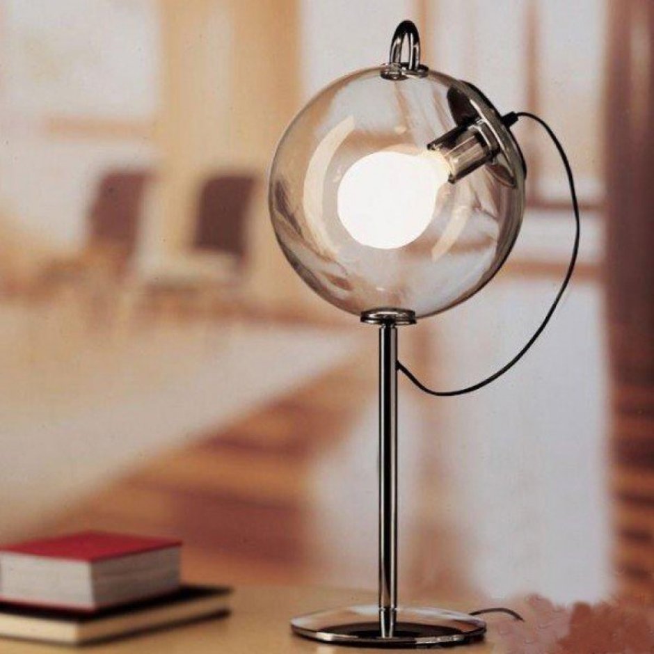 Настольная лампа Artemide