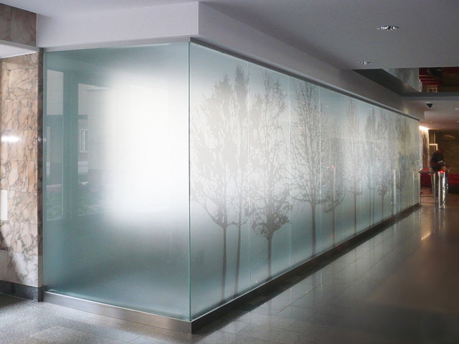 Стеклянные перегородки