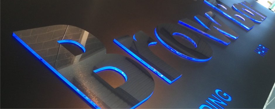 Световой короб с инкрустацией