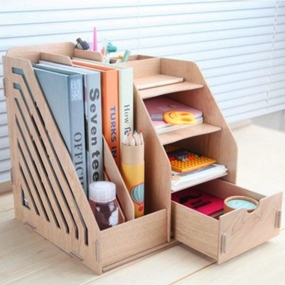 Стеллаж для салона