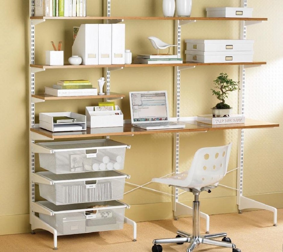 Книжные полки