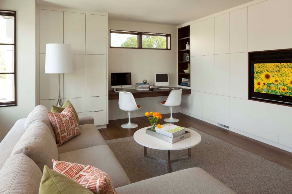 Гостиная с рабочим местом