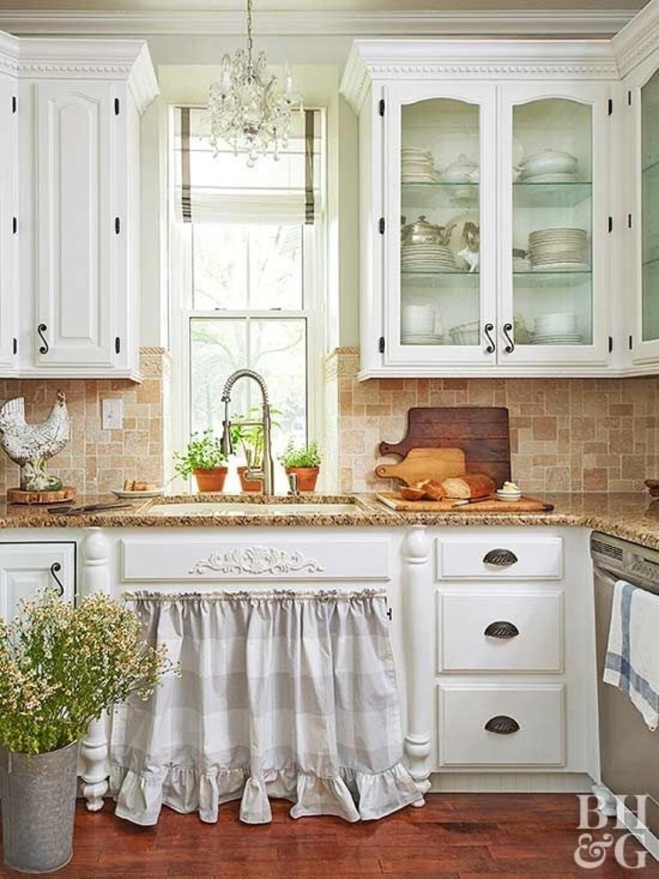 Шторка под столешницу на кухне