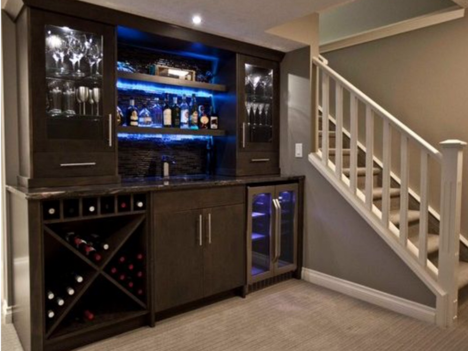 Барная стойка с винным шкафом