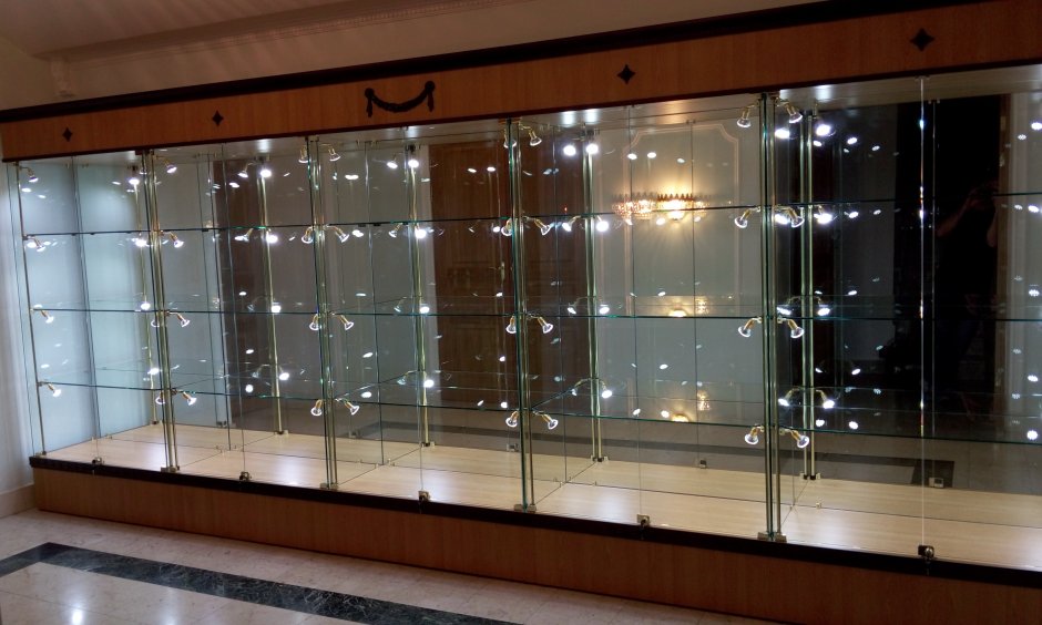 Lambert витрина 117