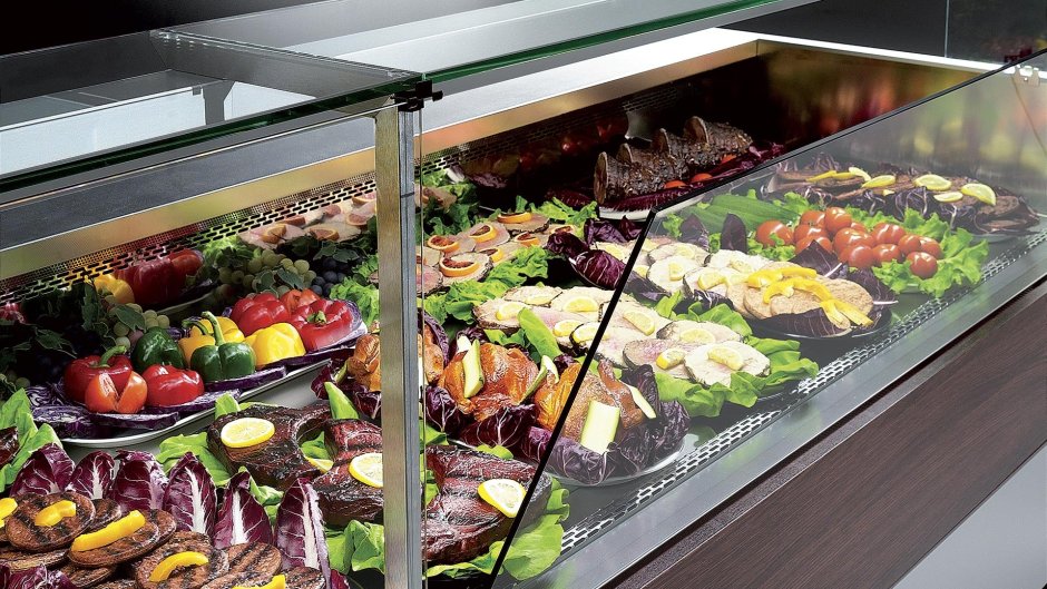 Витрина продуктового магазина