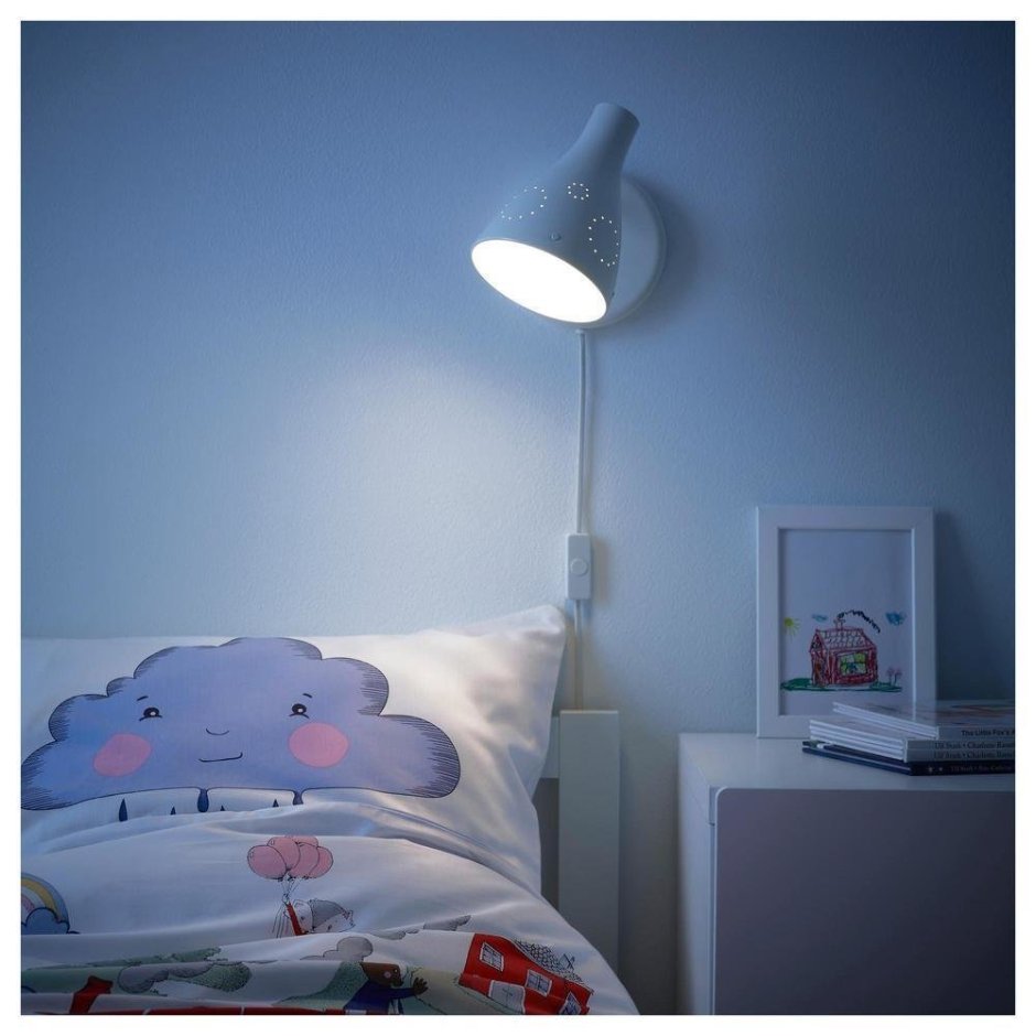 Бра над кроватью икеа