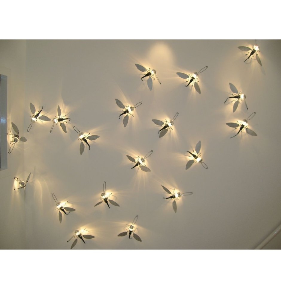 Светильник с иголками