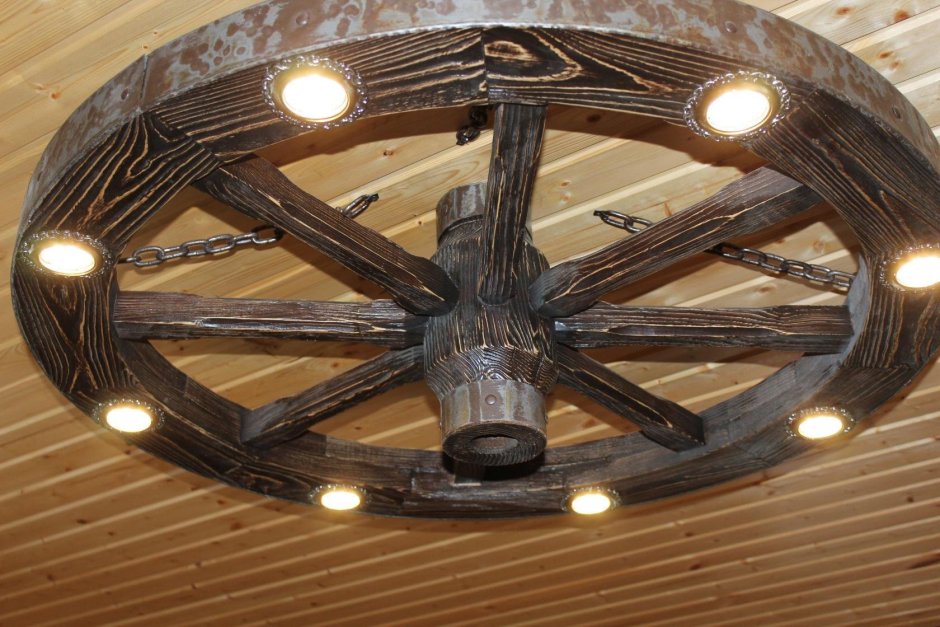 Светильники из состаренного дерева