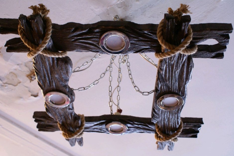 Деревянные люстры под старину