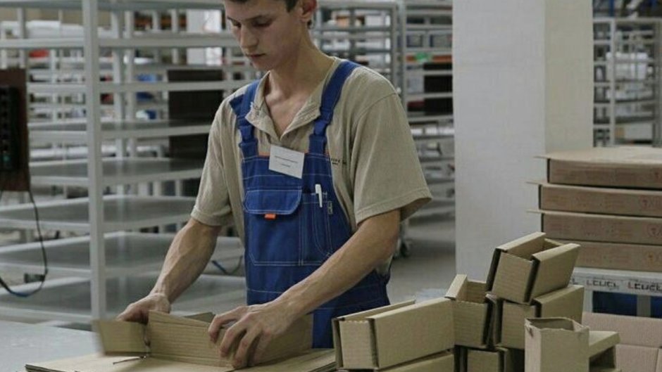 Упаковка товара на складе